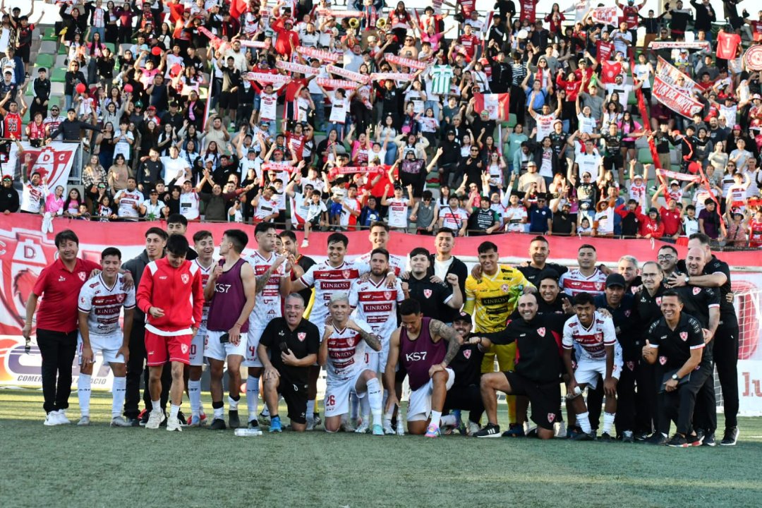 /deportes-copiapo-se-mantiene-como-escolta-tras-derrotar-a-temuco-en-la-liga