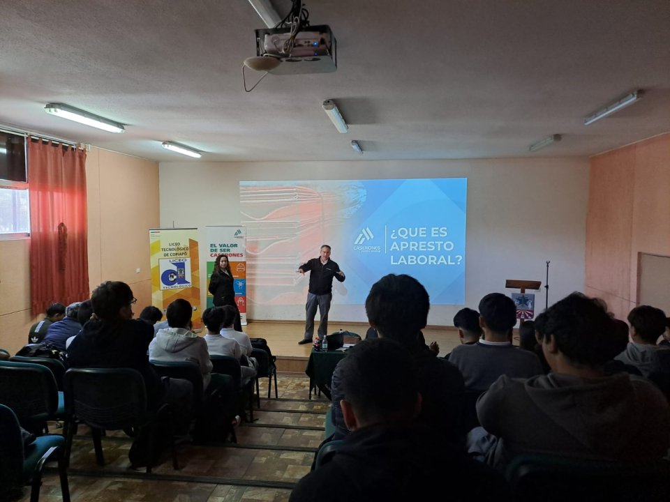 /estudiantes-del-liceo-tecnologico-de-copiapo-vivieron-dos-jornadas-junto-a