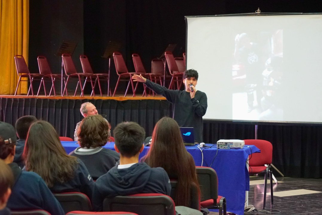 /dialogos-copiapo-astronautiko-inspira-a-nuevas-generaciones-en-su-regreso