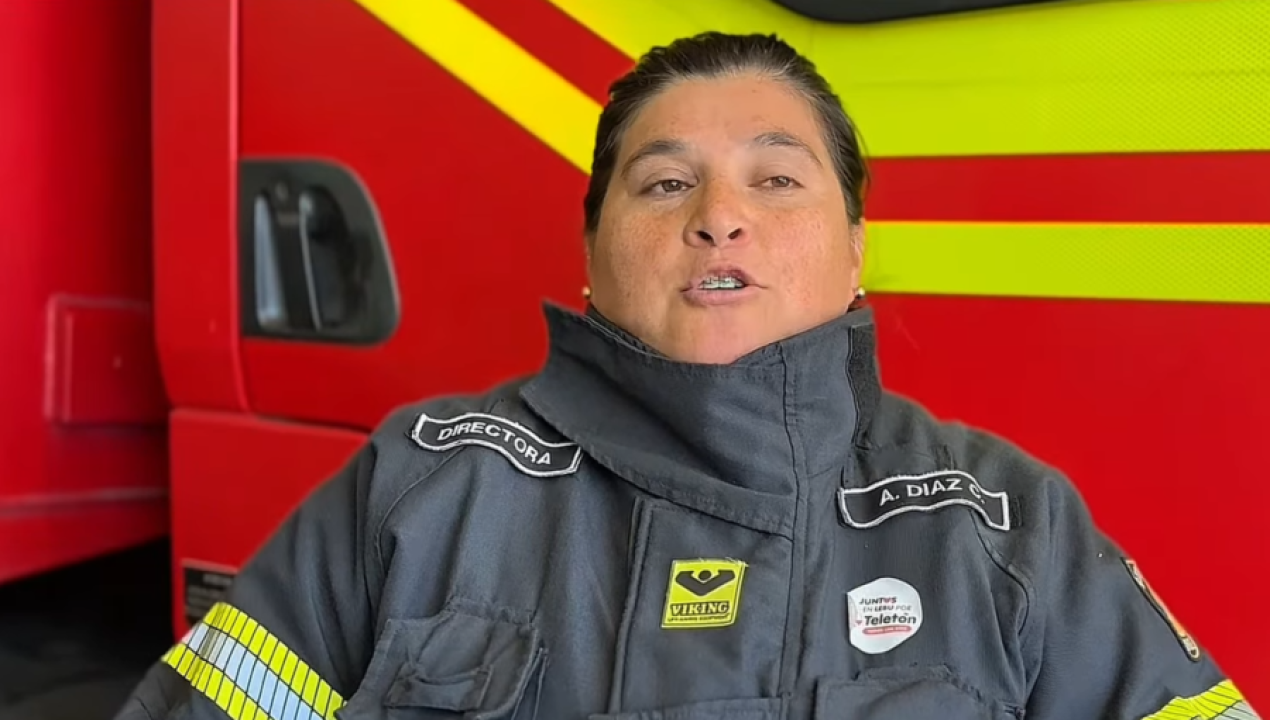 /historia-de-la-primera-directora-de-bomberos-de-lebu