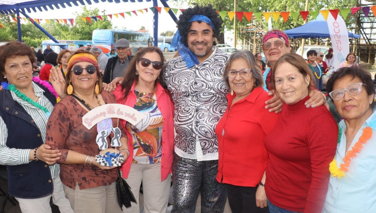 /mas-de-100-clubes-de-adultos-mayores-celebraron-en-molina