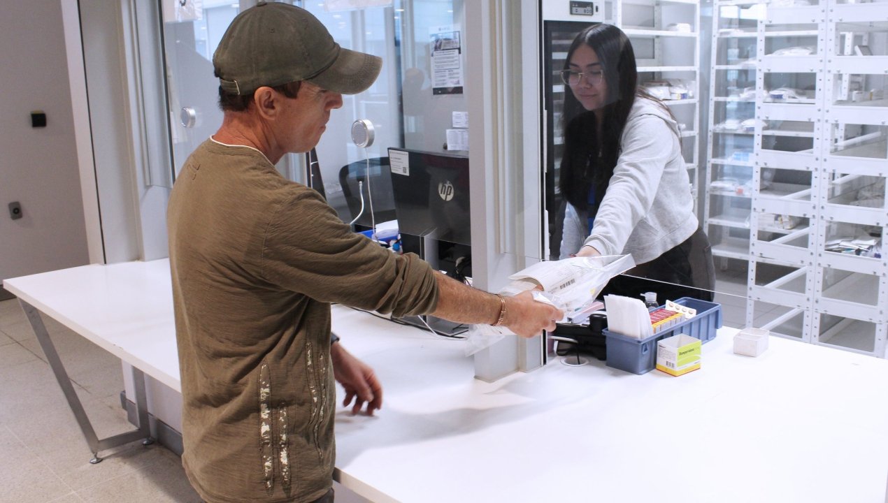 /hospital-de-curico-fortalece-receta-programada