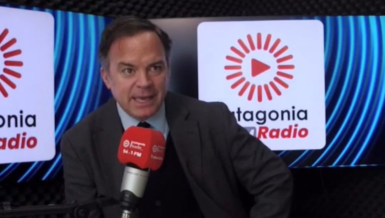 /senador-matias-walker-en-patagonia-radio-el-presidente-boric-debe-dar-la