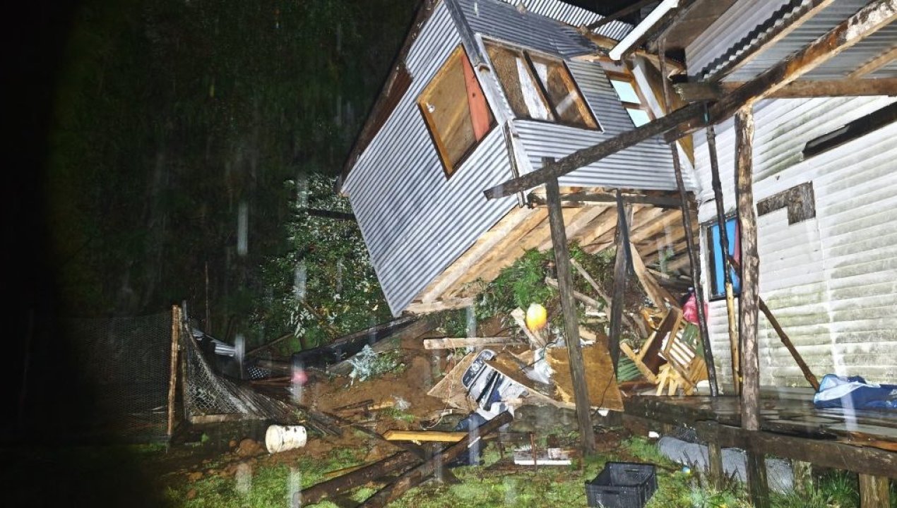 /alerta-amarilla-en-palena-y-chiloe-por-intensas-lluvias-remociones-en