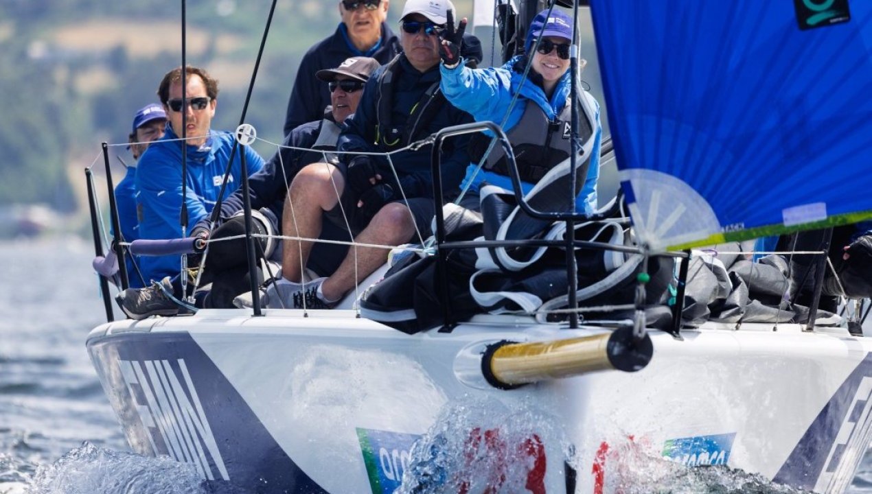 /regata-chiloe-bicentenario-2026-entra-en-su-jornada-decisiva-y-define-a-los