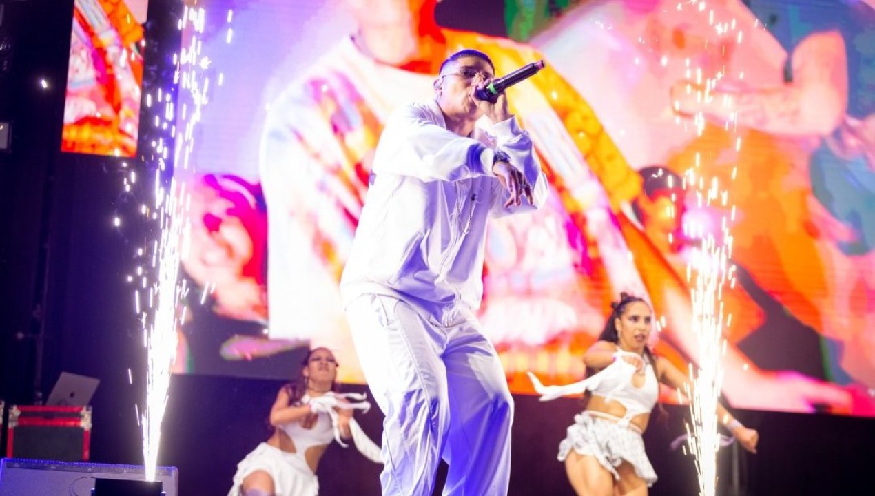 /local/talento-local-y-cumbia-surena-brillaron-en-la-primera-noche-del-festival