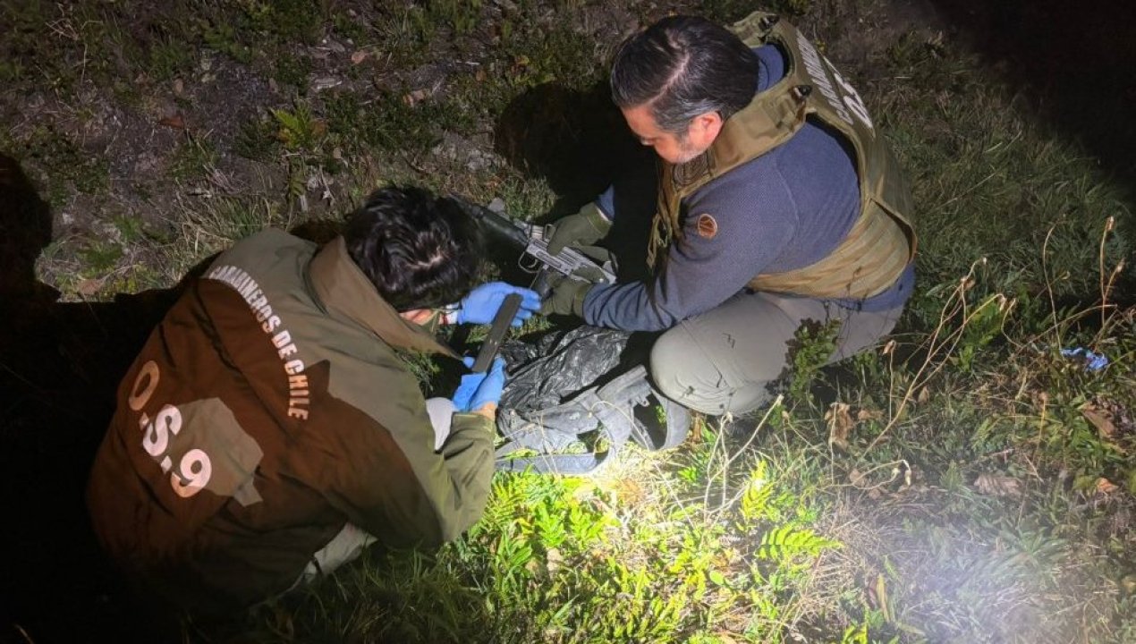 /local/encuentran-subametralladora-uzi-extraviada-en-puerto-montt-estaba-oculta