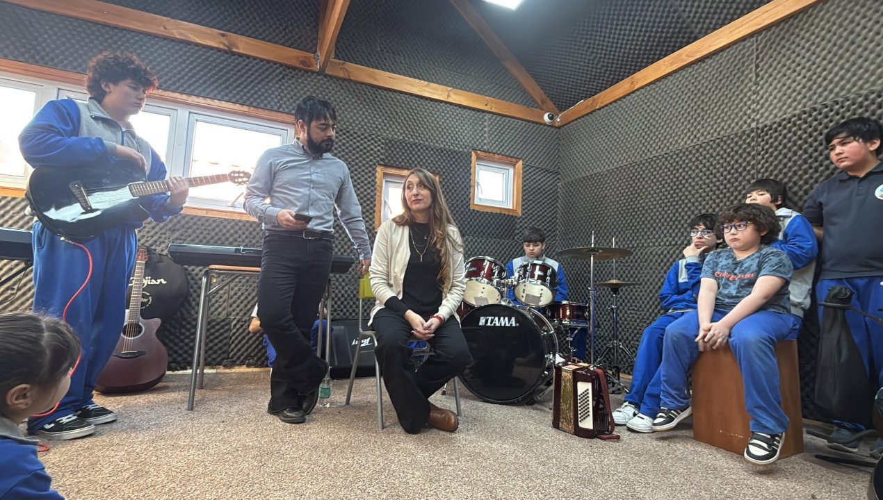 /pastora-alfonsina-de-chiloe-compartio-su-musica-con-la-comunidad-de-san