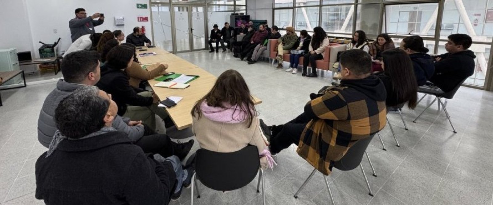 Comunidad educativa del Liceo Nicolás Federico Lohse Vargas