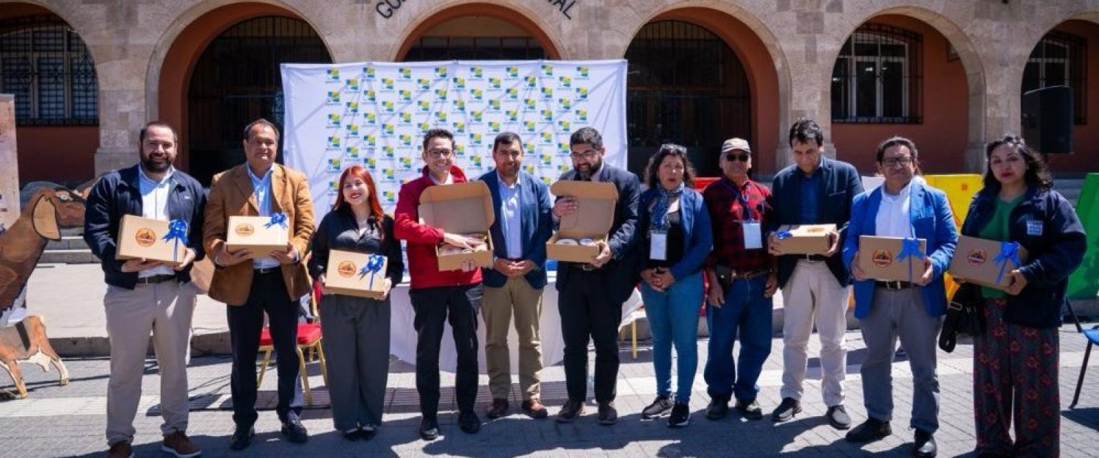 Illapel anuncia en el centro de La Serena