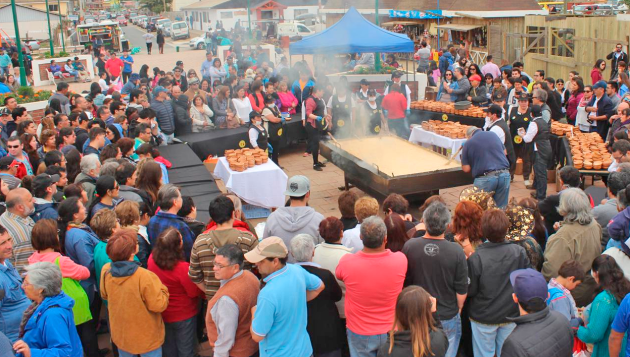 /con-pastel-de-jaiba-gigante-pichilemu-celebrara-la-fiesta-de-la-primavera