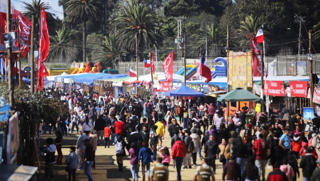 /actualidad/festivos/fiestas-patrias/fondas-y-ramadas-en-fiestas-patrias-desde-cuando-existen-en-nuestro-pais