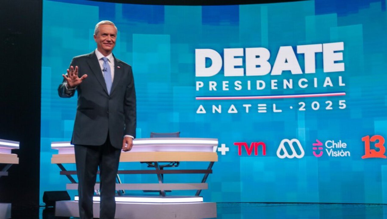 /actualidad/politica/elecciones/kast-afirmo-que-mueren-1-200-000-de-personas-al-ano-en-chile