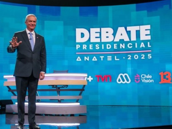 Kast afirmó que mueren 1.200.000 de personas al año en Chile