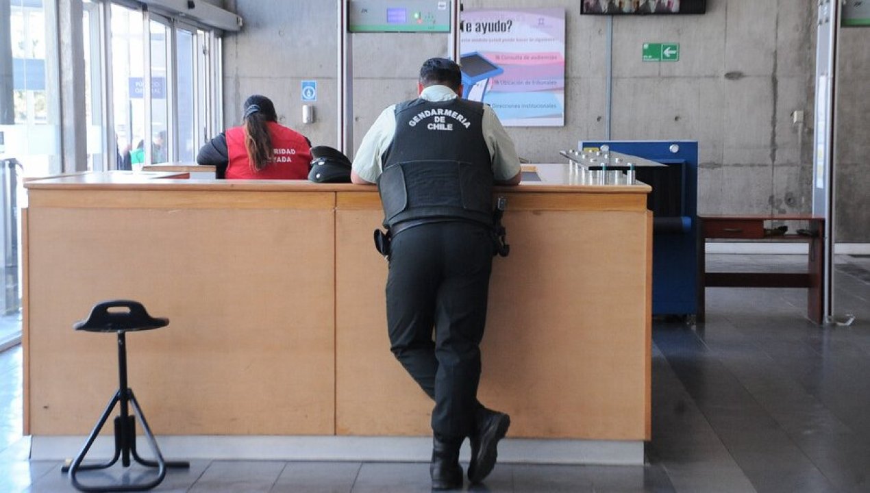 /regionales/region-de-valparaiso/nuevo-error-de-gendarmeria-en-vina-del-mar-imputado-quedo-libre-pese-a