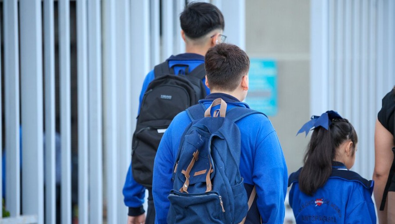 /actualidad/ejecutivo-impulsara-medidas-para-mejorar-seguridad-en-el-aula-se-incluye