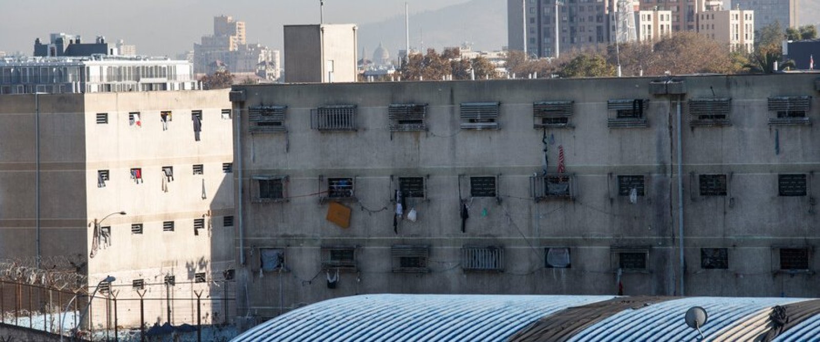 Exministros reabren debate por figuras de indulto en medio de polémica por denuncias contra Ministerio de Justicia