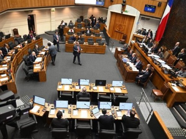 Senado rechaza levantamiento del secreto bancario por vía administrativa