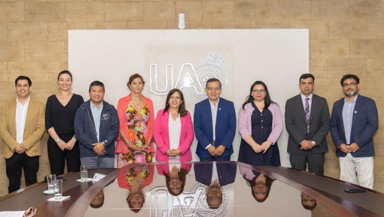 /universidad-de-antofagasta-firma-convenio-con-chilevalora