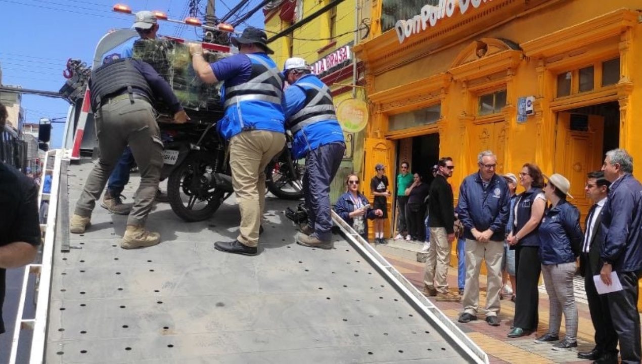 /retiran-17-motocicletas-en-operativo-realizado-en-el-centro-de-antofagasta