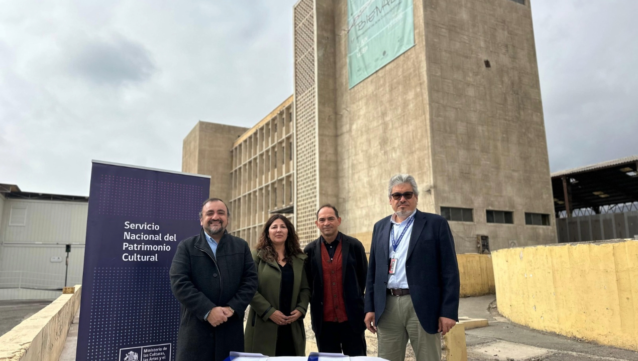 /serpat-y-direccion-de-arquitectura-del-mop-antofagasta-suscriben-convenio