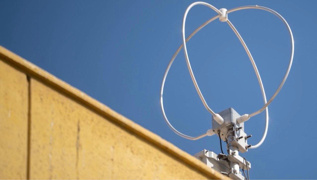 /https/www.uantof.cl/prensa/centro-de-mitigacion-de-catastrofes-naturales-de-la-ua-incorpora-moderna-antena-meteorologica